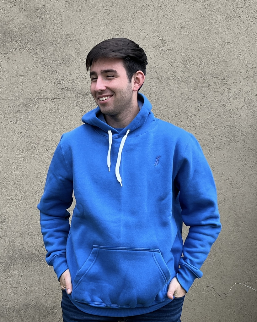 Buzo de todos colores cheap