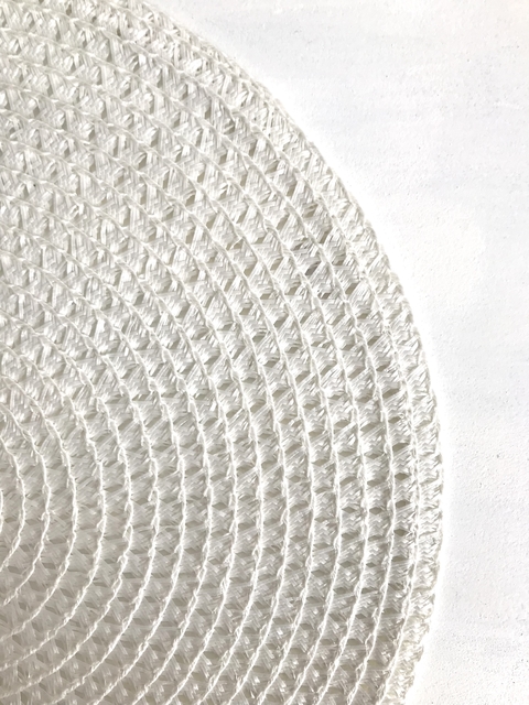 Individual de rafia blanco