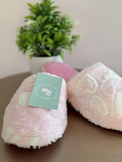 PANTUFA -ROSA CLARO CORAÇÃO - comprar online