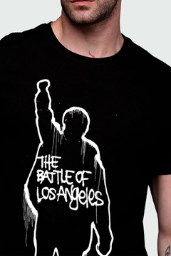 Camiseta Rage Against the Machine - The Battle (Licenciada) TOP na internet