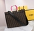 Bolsa FENDI x VERSACE na internet