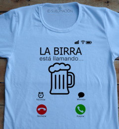 Remera unisex La birra me esta llamando - comprar online