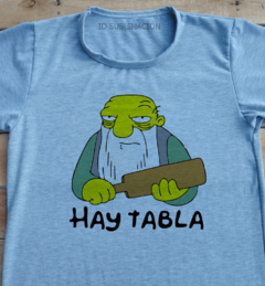 Remera unisex Los Simpson Hay tabla en internet