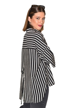 CAMISA STRIPES BLACK - comprar online