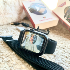 Smartwatch Hw18 Tela Infinita 40 mm Com 2 Pulseiras - comprar online
