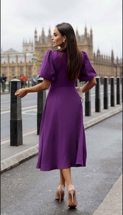 VESTIDO ALFAIATARIA DETALHE BOTÕES na internet