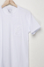 Camiseta branca rosas brancas na internet
