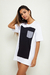 Camiseta branca retângulo preto - comprar online