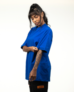 OVERSIZED AZUL ROYAL 100% ALGODÃO FIO 30.1 PENTEADO - comprar online