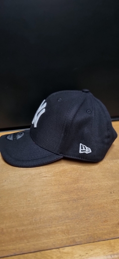 Gorras bordadas - comprar online