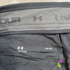 Pantalon UNDER ARMOUR trekking talle 30 - comprar online