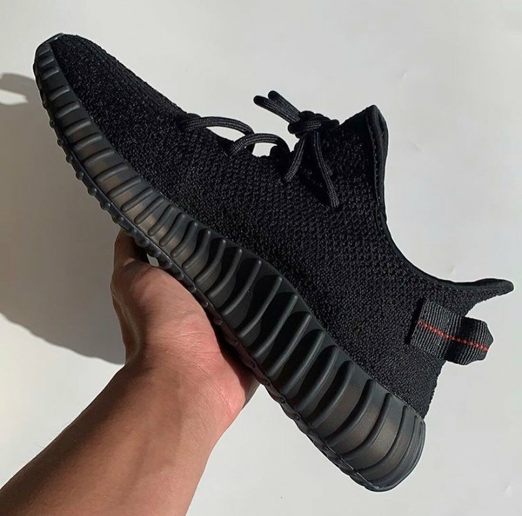 Adidas Yeezy Boost shops 350 V2 black