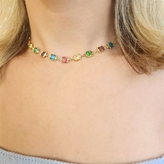 Choker Pedras Coloridas Quadradas Banhado a Ouro