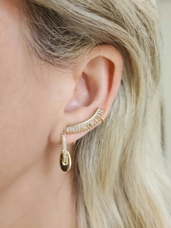 Ear Cuff Cravejado Baguete Aurea Banhado a Ouro - loja online