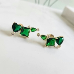 Ear Cuff Pedras Esmeralda Banhado a Ouro - comprar online