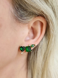 Ear Cuff Pedras Esmeralda Banhado a Ouro na internet