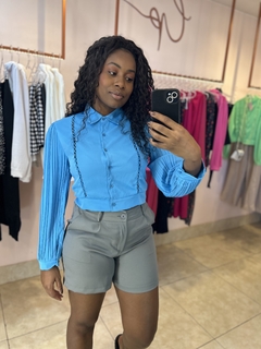 CAMISA CROPPED - Azul - comprar online