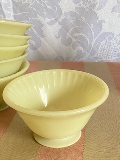 Bowl de sobremesa com pezinho Colorex Unitário - comprar online