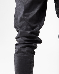 Calça Raw Leather