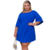 Vestido feminino plus size azul com detalhe nas costas, modelo soltinho e mangas curtas.