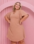 Vestido Feminino Detalhe no Peito e nas Mangas Plus Size Nude na internet