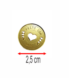 ETIQUETA REDONDA FEITO C/ AMOR 2,5 CM ACRILICO DOURADO C/25 UNI - comprar online