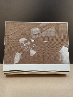 PORTA RETRATO 16,5X20 SANFONADO MDF BRANCO GRAVADO A LASER