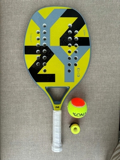 Raquete de Beach Tennis Yzzy 048 Yellow Carbon + Brindes