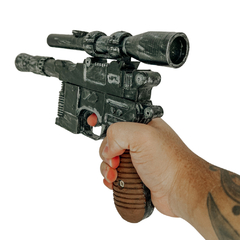 Réplica 3D Han Solo's Blaster DL-44 Roaz Creative na internet