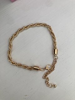 Imagen de Pulsera sencilla de forma aleatoria