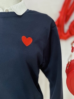 Sudadera con corazon bordado - tienda en línea