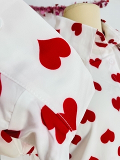 Blusa Plus de botones estampado de corazones - tienda en línea