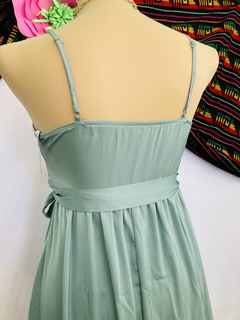 Vestido Plus de tirantes satinado con abertura - AQUA Boutique