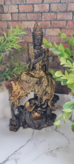 Kuan Yin Meditando Pez Dragón - tienda online