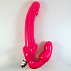 strap on con vibrador rosa