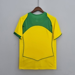 Camisa Seleção Brasileira Retrô 04/05 Torcedor Nike Masculino - Amarela - loja online