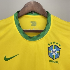 Camisa Seleção Brasileira Home 20/21 Torcedor Nike Feminina - Amarela na internet