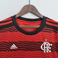 Camisa Flamengo 1 22/23 Torcedor Adidas Feminina - Vermelho e Preto - Lux Esports - Camisas de Futebol