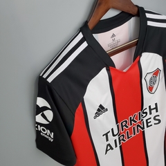 Imagem do Camisa River Plate Third 21/22 Torcedor Adidas Masculina - Vermelha e Preta