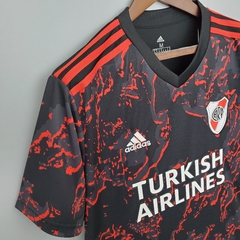 Camisa River Plate Leito do Rio 21/22 Torcedor Adidas Masculina - Vermelha e Preta na internet