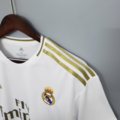 Camisa Real Madrid 1 19/20 Torcedor Adidas Masculino - Branco e Dourada - comprar online