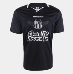 Camisa Santos Charlie Brown 22/23 Preta - Torcedor Umbro Masculina