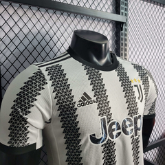 Camisa Juventus I 22/23 Jogador Adidas Masculina - Preta e Branco na internet