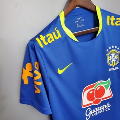 Camisa Seleção Brasileira Treino 21/22 Torcedor Nike Masculino - Azul na internet