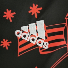 Imagem do Camisa Flamengo Pré-Jogo 22/23 Torcedor Adidas Masculina - Preta eVermelha