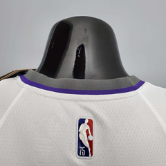 Regata Sacramento Kings City Edition Branca - Nike - Masculina na internet