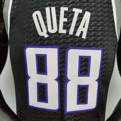 Regata Sacramento Kings City Edition Preta - Nike - Masculina - comprar online