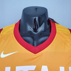 Regata Utah Jazz Laranja - Nike - Masculina - Lux Esports - Camisas de Futebol