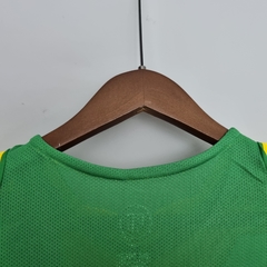 Imagem do Camisa Seleção Brasileira Retrô 04/05 Torcedor Nike Masculino - Amarela