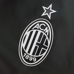 Imagem do Jaqueta Corta Vento AC Milan - Masculina - Preto e Vermelho